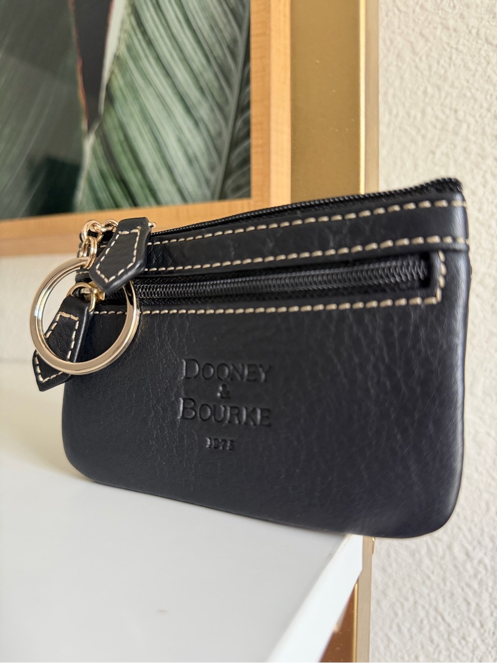 đ¤ Dooney & Bourke Black Leather Coin Purse Key Pouch Red Lining vintage piece - Picture 5 of 10